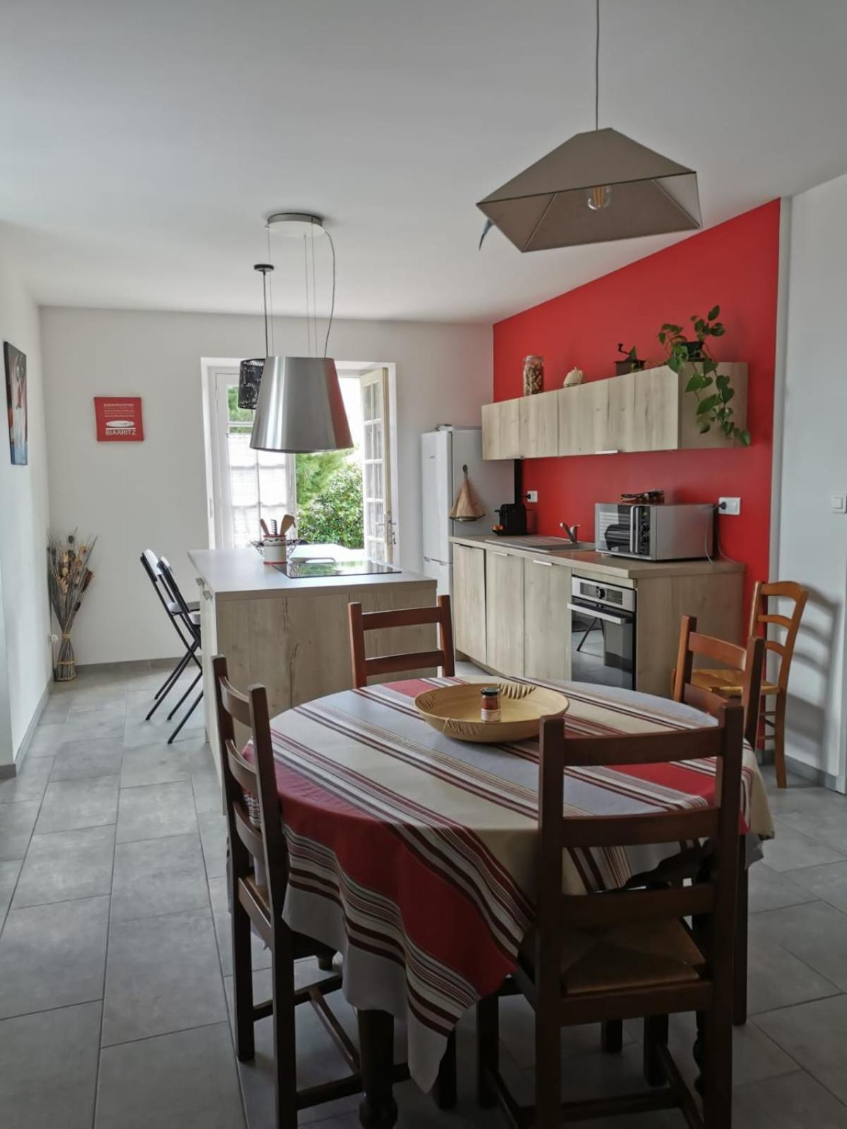 Logement Calme Et Authentique A Espelette Dış mekan fotoğraf